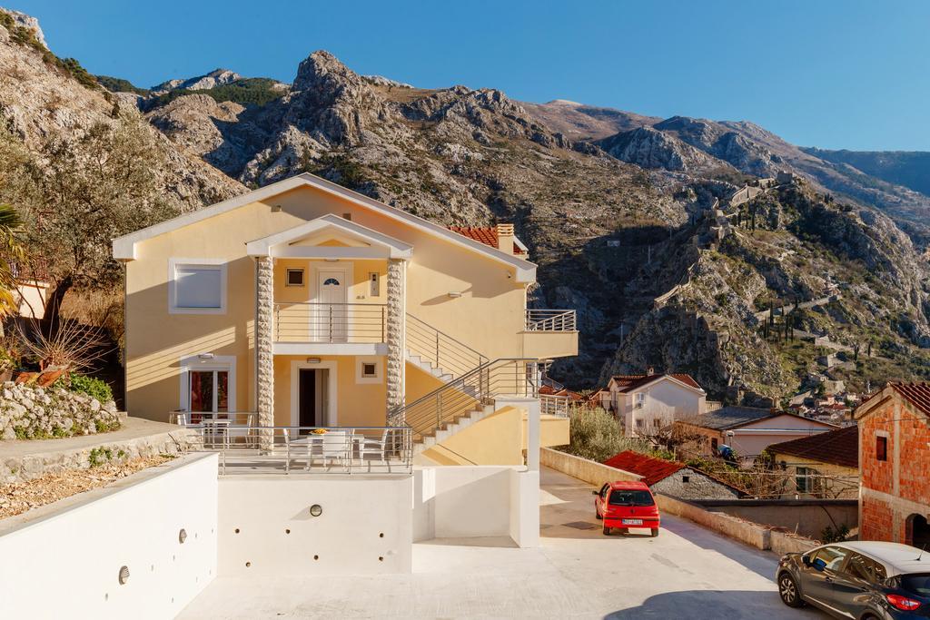 Apartments Blue Sea Kotor Dış mekan fotoğraf
