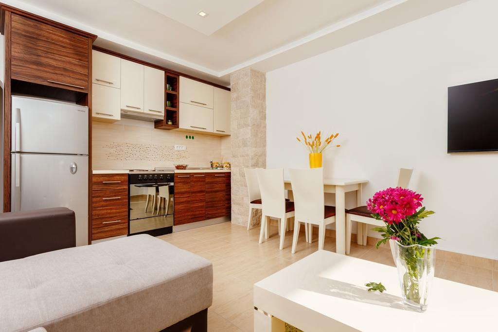 Apartments Blue Sea Kotor Dış mekan fotoğraf