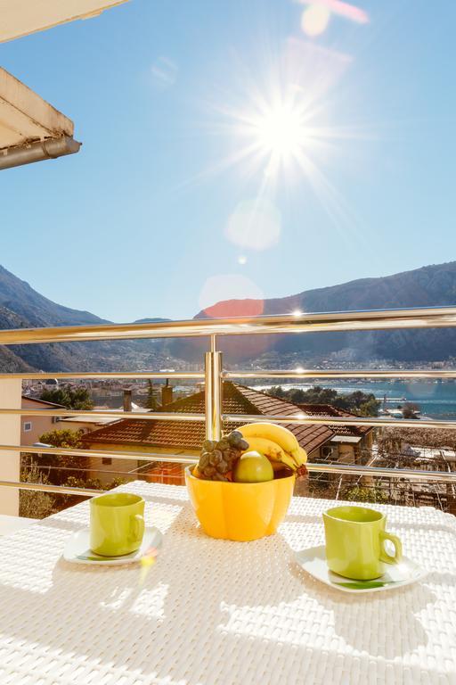 Apartments Blue Sea Kotor Dış mekan fotoğraf